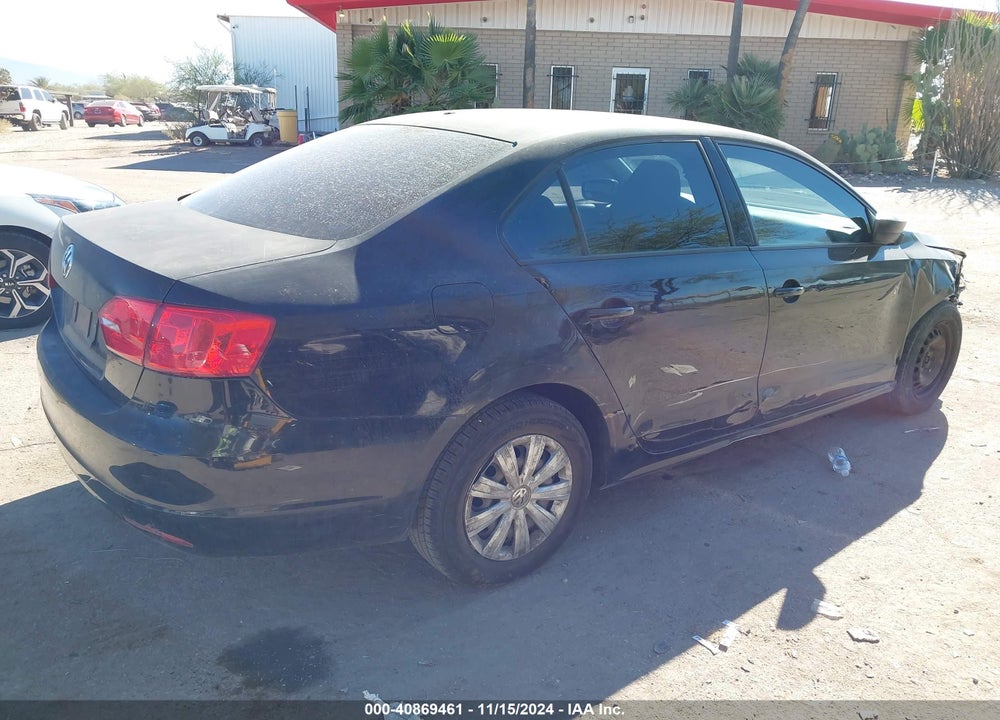 2014 VOLKSWAGEN JETTA 2.0L S VIN: 3VW2K7AJ8EM406113