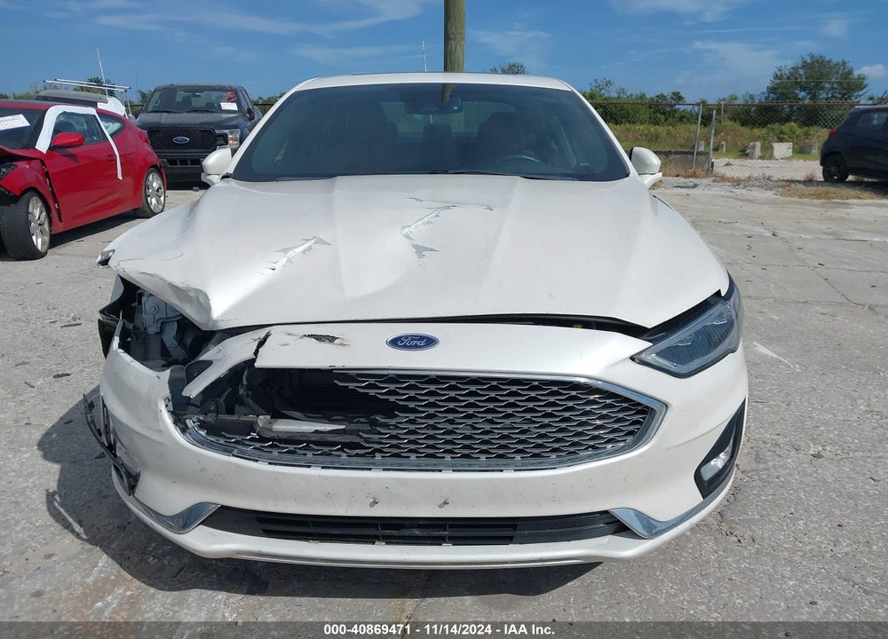 2019 FORD FUSION HYBRID TITANIUM VIN: 3FA6P0RU2KR273560