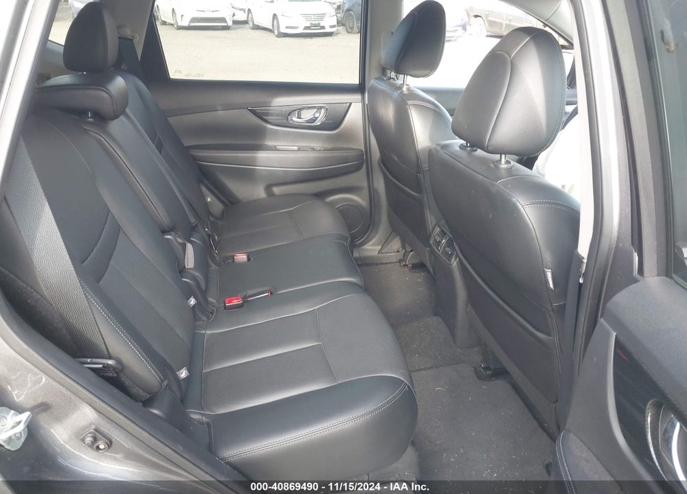 2018 NISSAN ROGUE SL VIN: 5N1AT2MV1JC836067