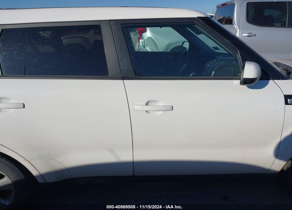 2019 KIA SOUL VIN: KNDJN2A29K7005905