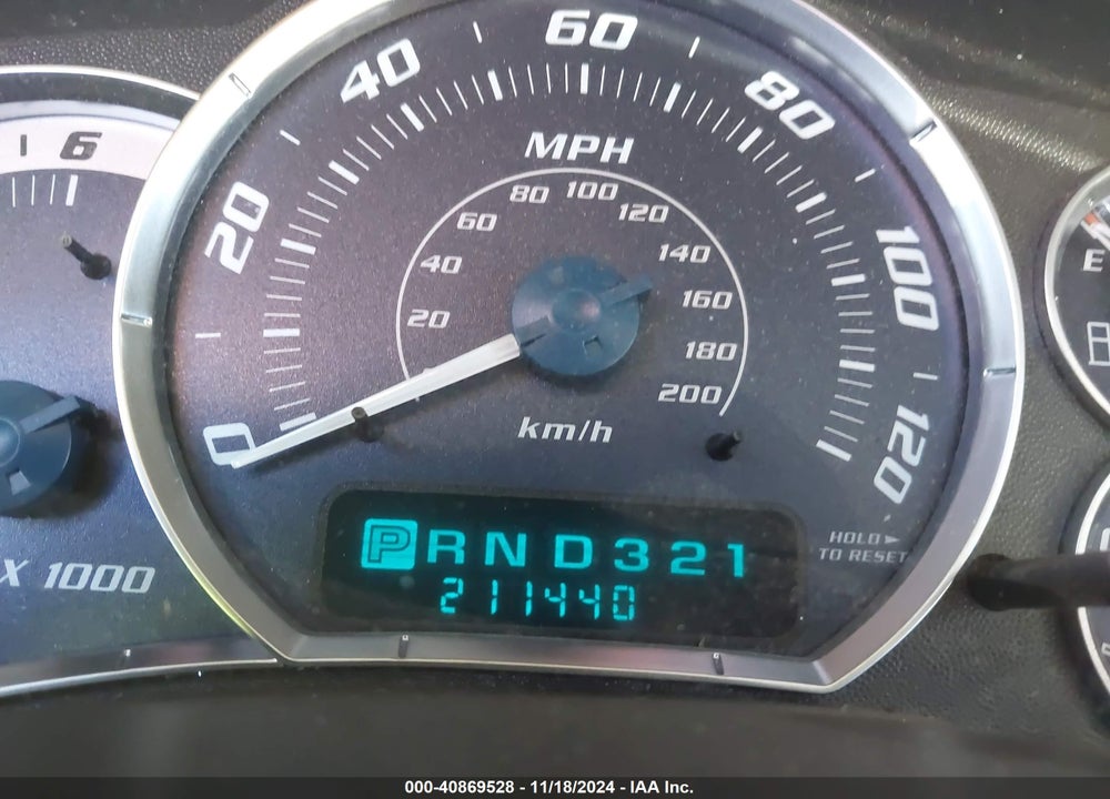 2002 CADILLAC ESCALADE STANDARD VIN: 1GYEC63T52R280965
