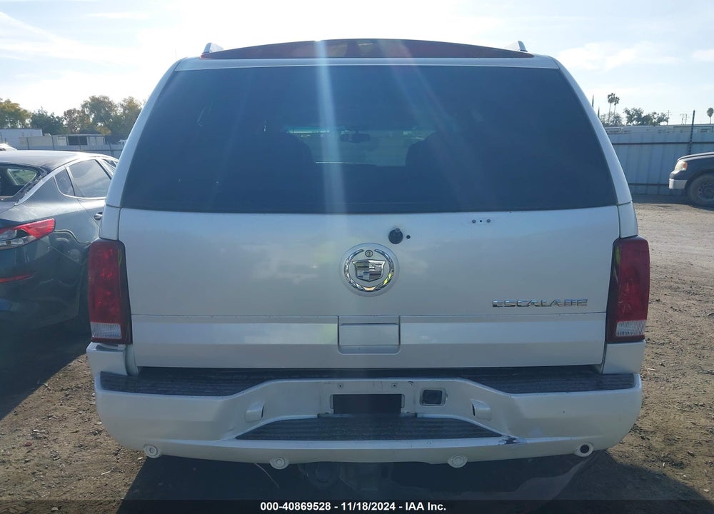 2002 CADILLAC ESCALADE STANDARD VIN: 1GYEC63T52R280965