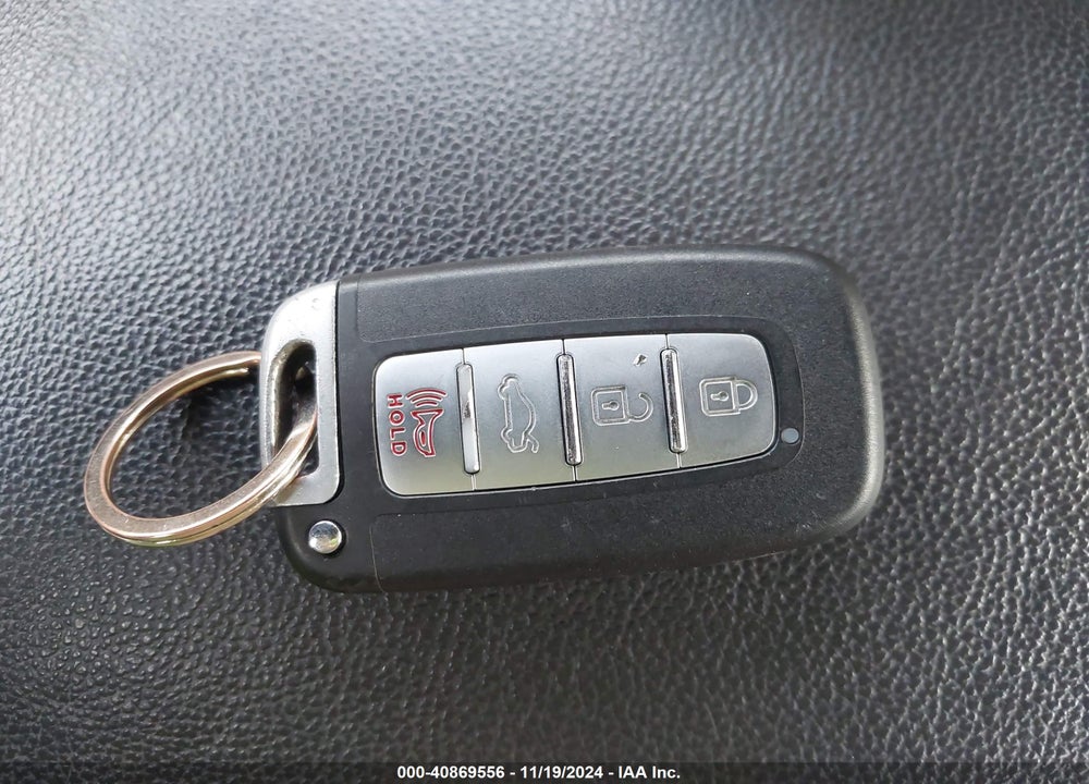 2012 HYUNDAI ELANTRA LIMITED (ULSAN PLANT) VIN: KMHDH4AE9CU485923