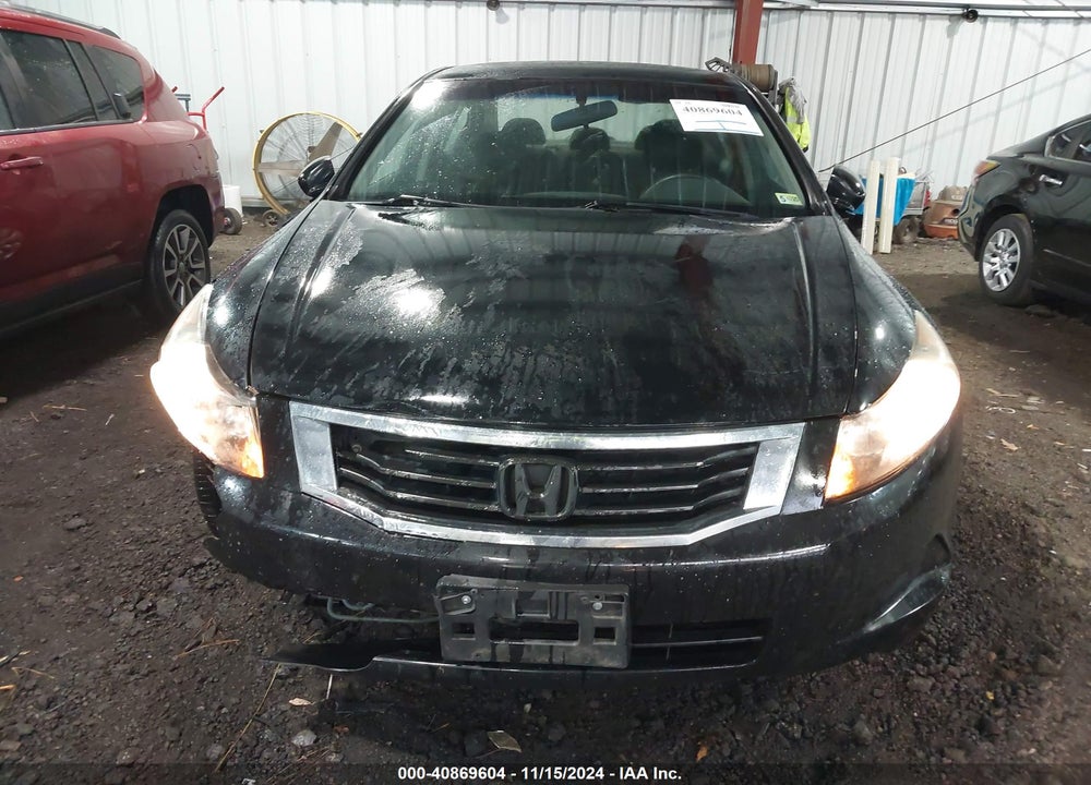 2010 HONDA ACCORD 2.4 EX VIN: 1HGCP2F77AA030313