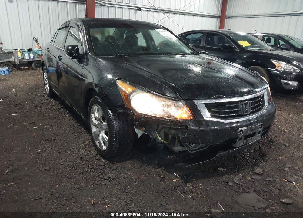2010 HONDA ACCORD 2.4 EX VIN: 1HGCP2F77AA030313