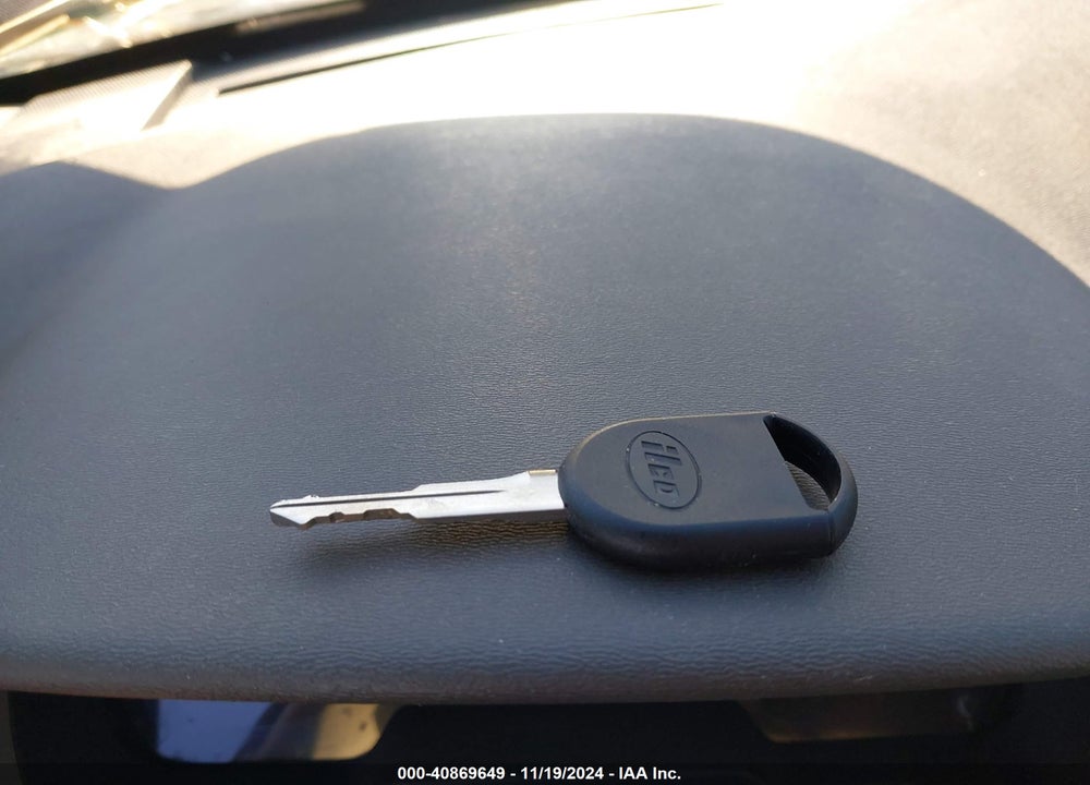2009 FORD FOCUS SE VIN: 1FAHP35N89W115658