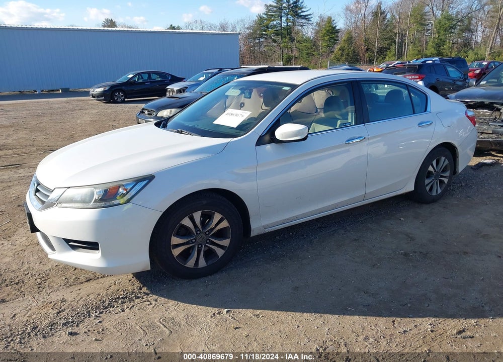 2013 HONDA ACCORD LX VIN: 1HGCR2F38DA041882