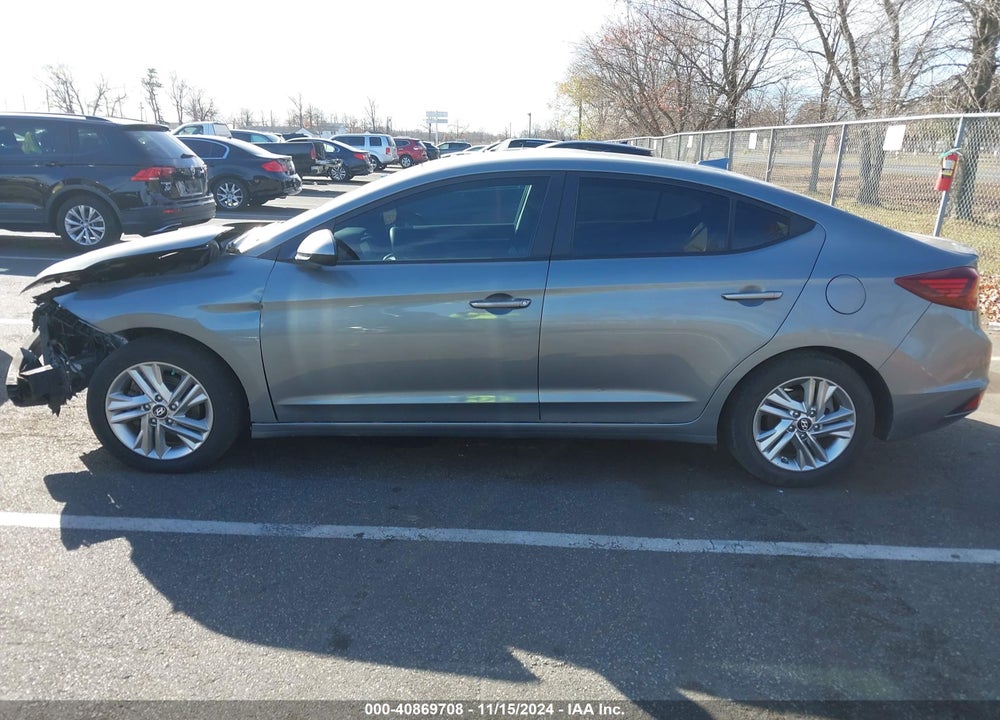 2019 HYUNDAI ELANTRA SEL VIN: KMHD84LF2KU789986
