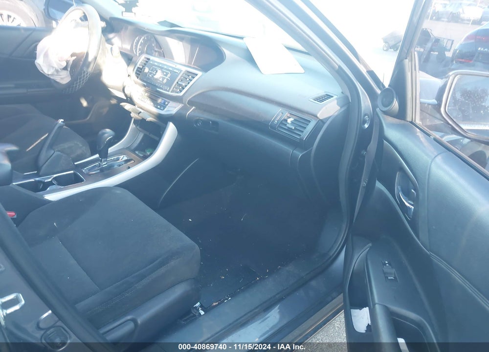 2015 HONDA ACCORD EX VIN: 1HGCR2F77FA036548