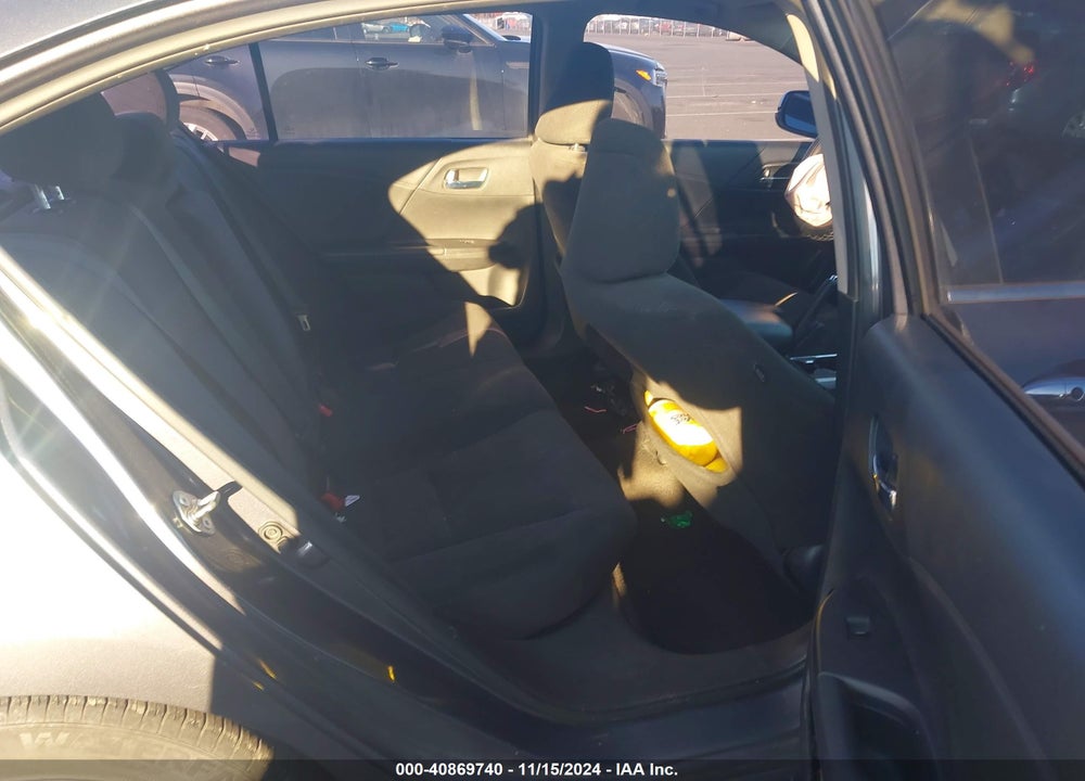 2015 HONDA ACCORD EX VIN: 1HGCR2F77FA036548
