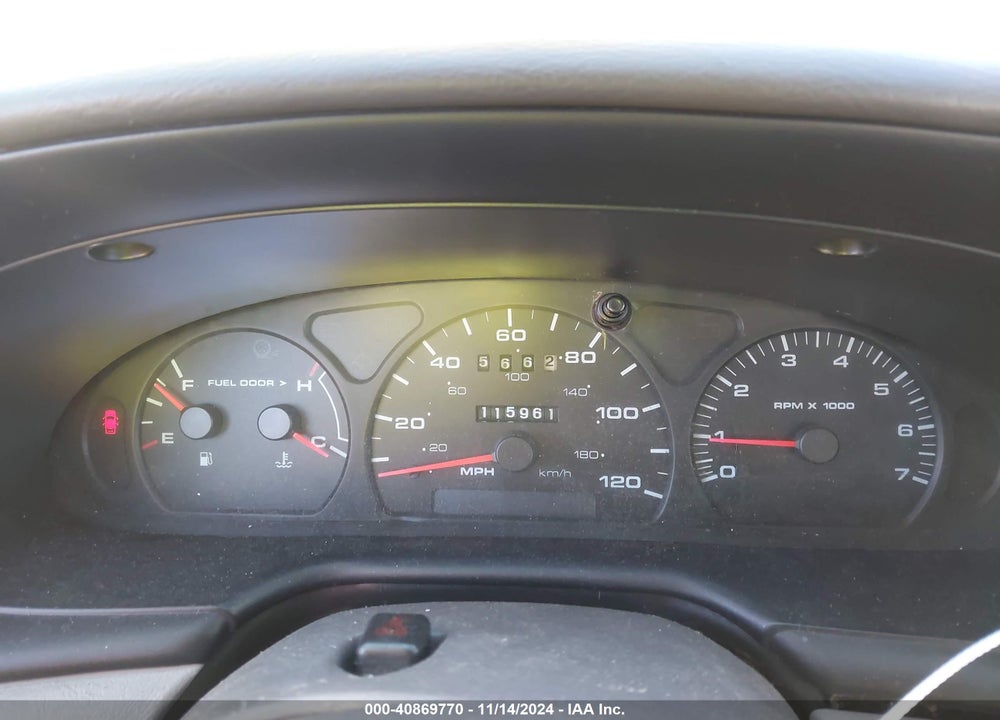 2002 FORD TAURUS SE VIN: 1FAFP53202G231626
