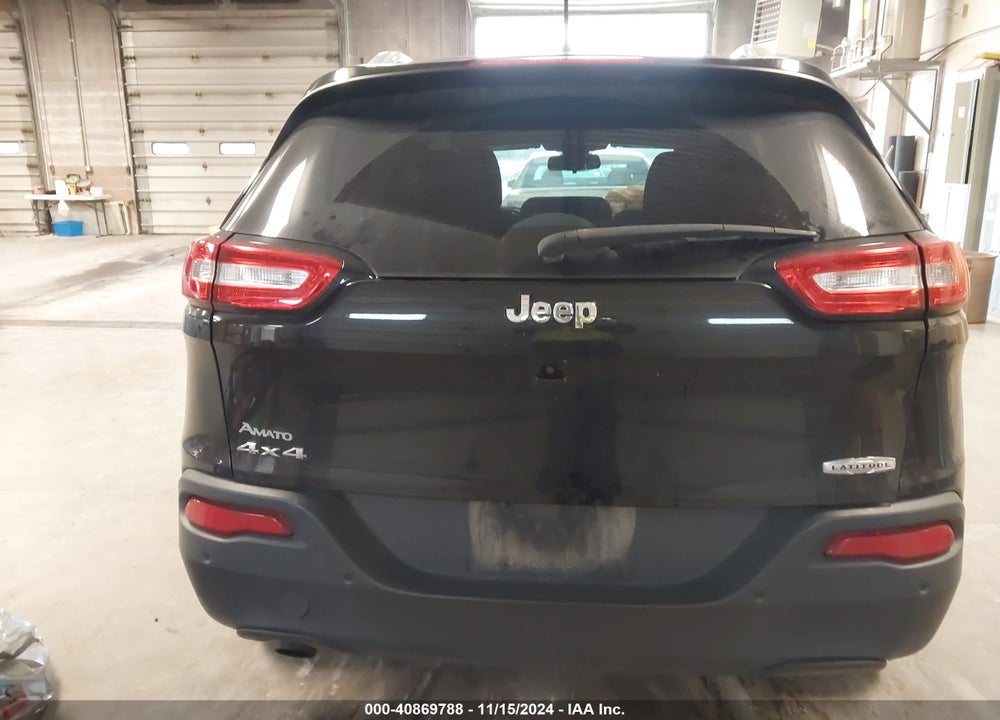 2018 JEEP CHEROKEE LATITUDE 4X4 VIN: 1C4PJMCB5JD531866