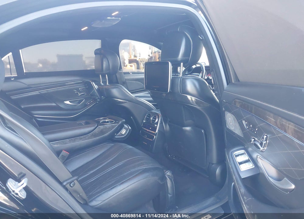 2015 MERCEDES-BENZ S65AMG VIN: WDDUG7KB8FA085912