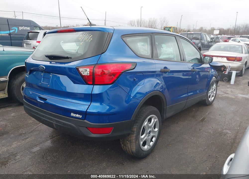 2019 FORD ESCAPE S VIN: 1FMCU0F78KUA23569