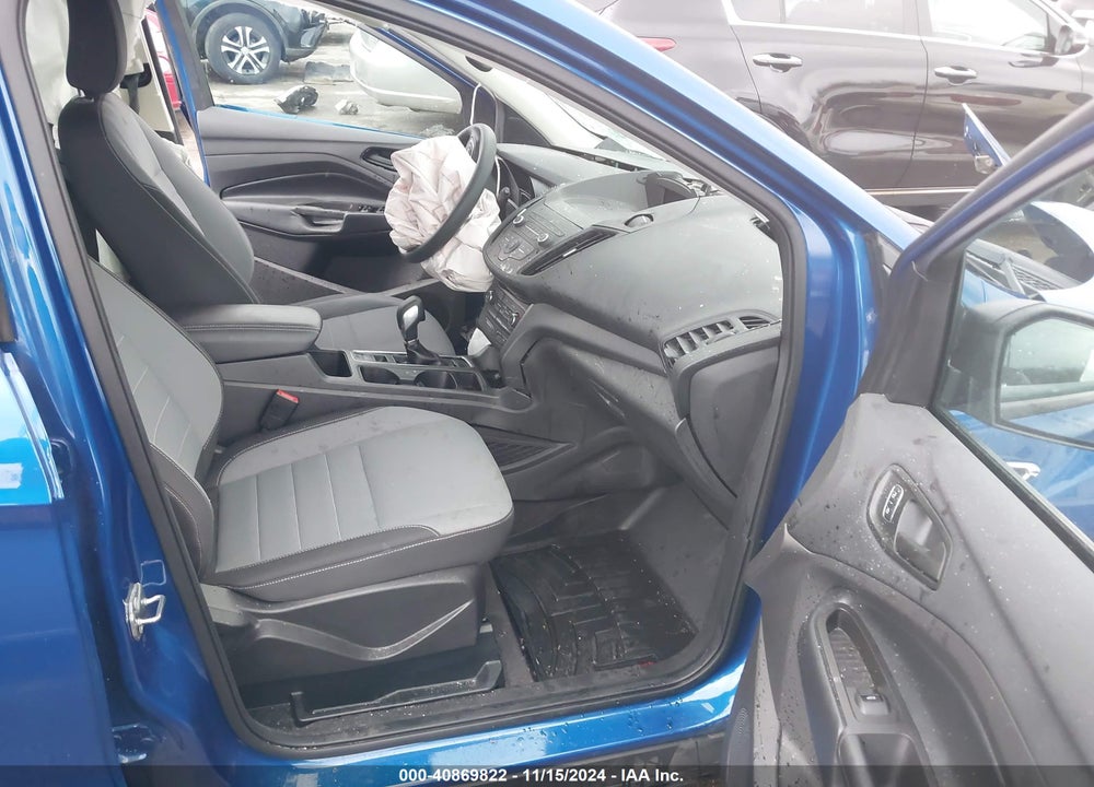 2019 FORD ESCAPE S VIN: 1FMCU0F78KUA23569