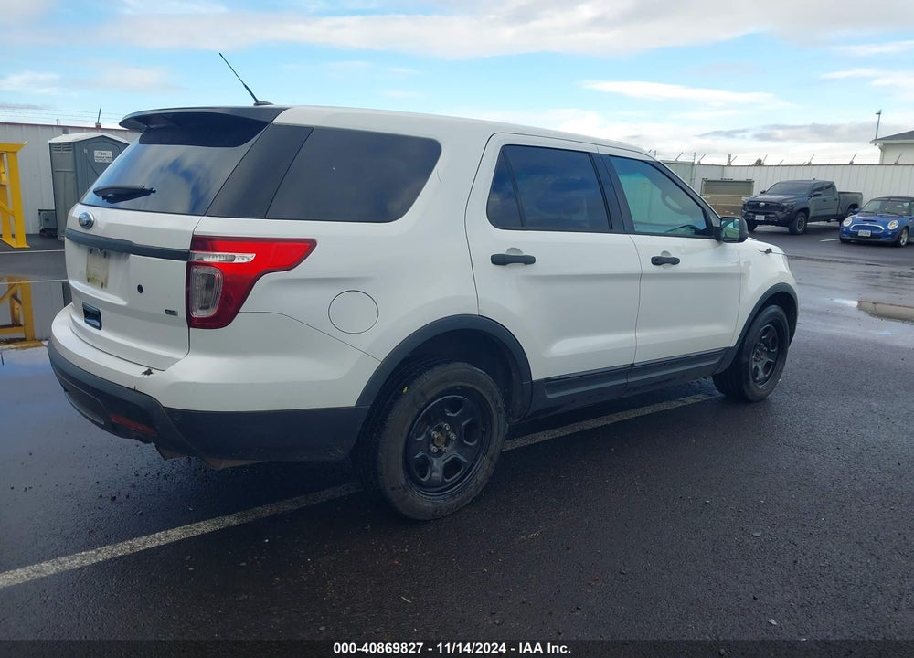 2014 FORD UTILITY POLICE INTERCEPTOR VIN: 1FM5K8ARXEGA28894