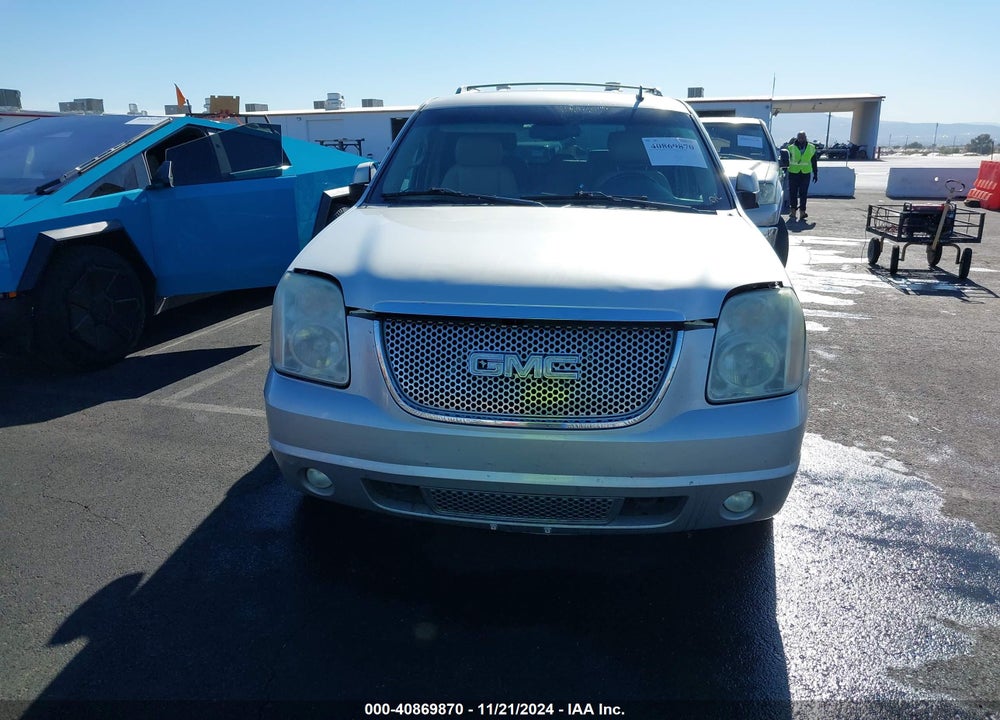 2010 GMC YUKON DENALI VIN: 1GKUKEEF1AR278686