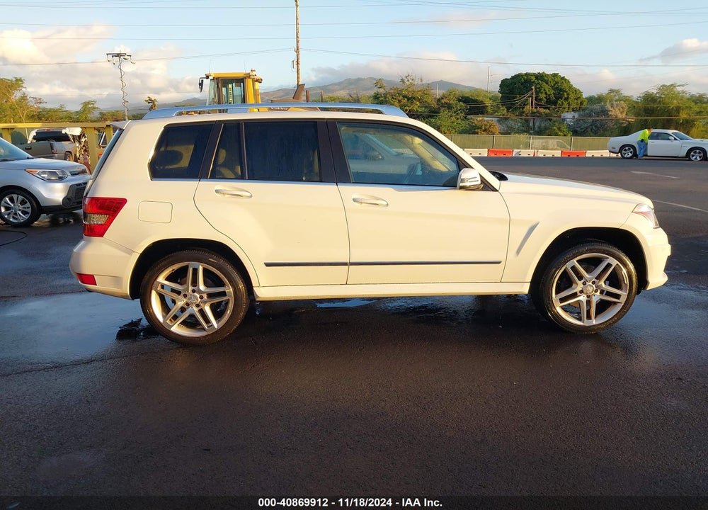 2011 MERCEDES-BENZ GLK 350 VIN: WDCGG5GB8BF608678