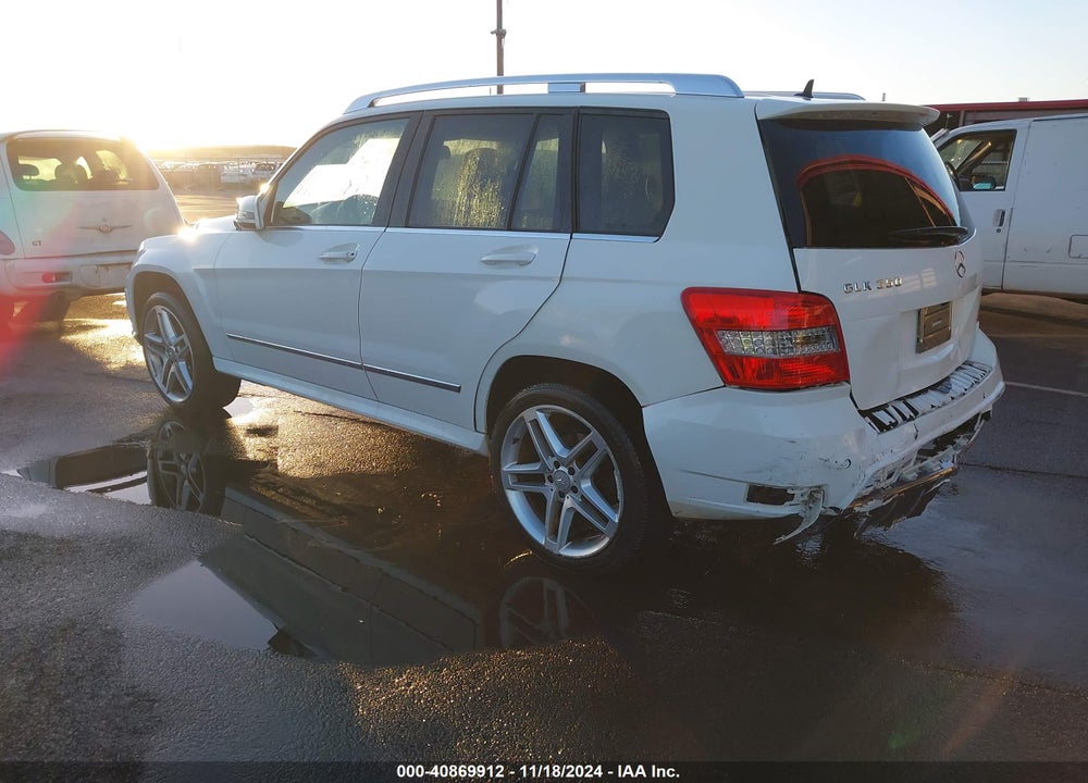 2011 MERCEDES-BENZ GLK 350 VIN: WDCGG5GB8BF608678