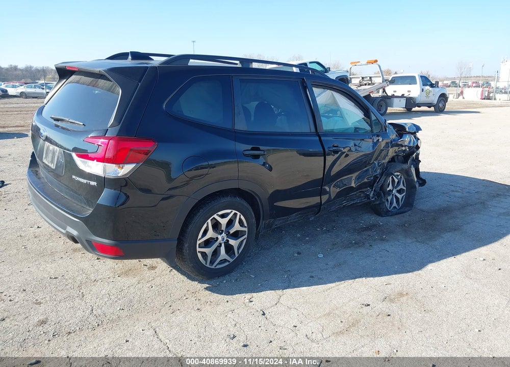 2020 SUBARU FORESTER PREMIUM VIN: JF2SKAJC2LH549143