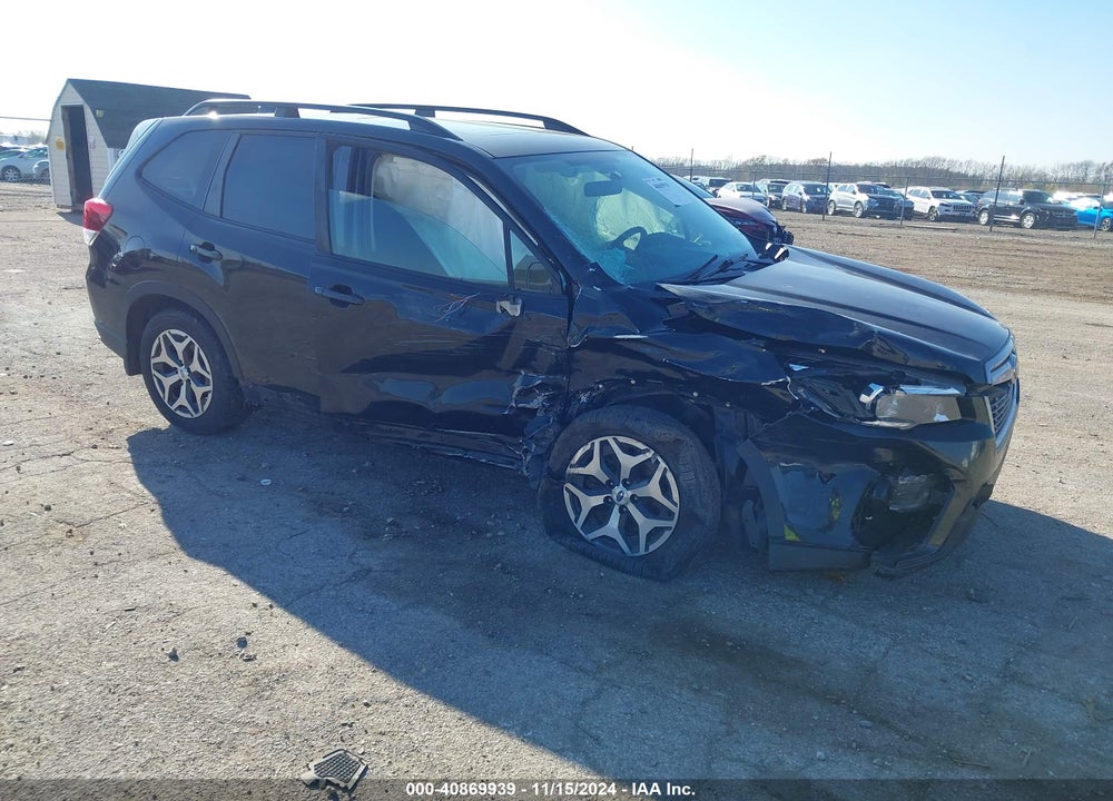 2020 SUBARU FORESTER PREMIUM VIN: JF2SKAJC2LH549143