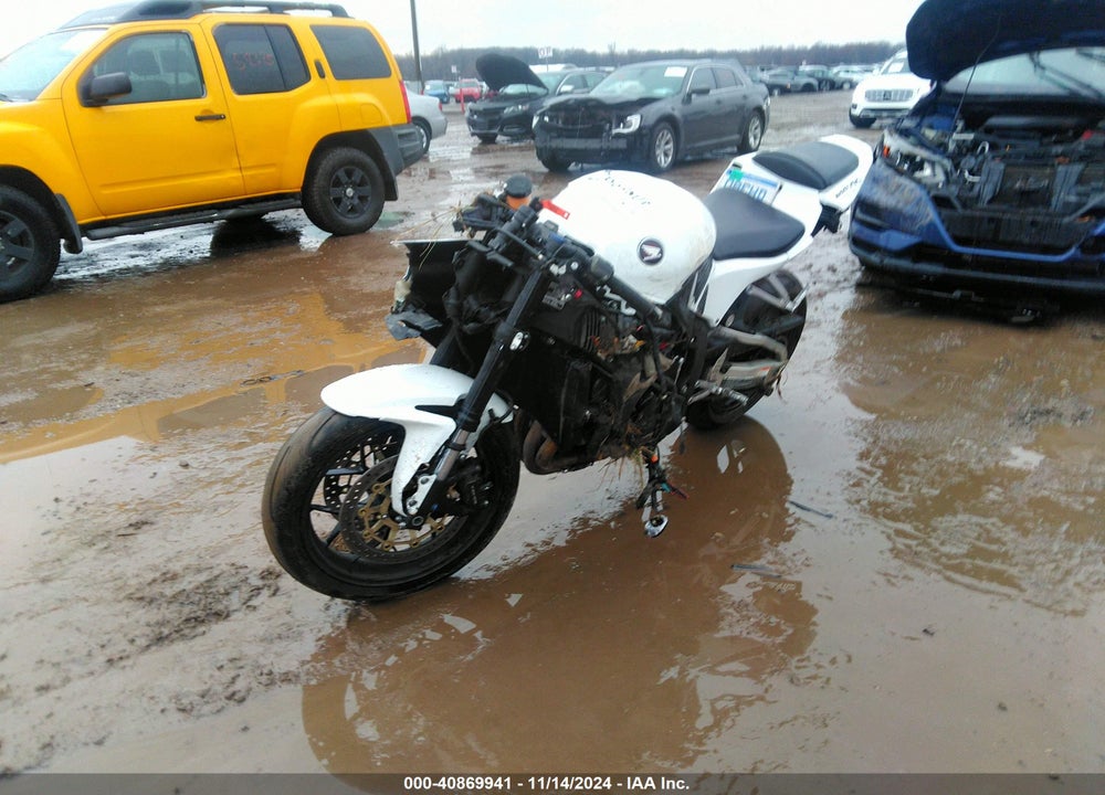 2016 HONDA CBR600 RR VIN: JH2PC40J1GK200638