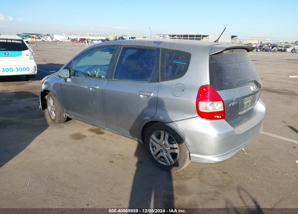 2008 HONDA FIT SPORT VIN: JHMGD38658S050209