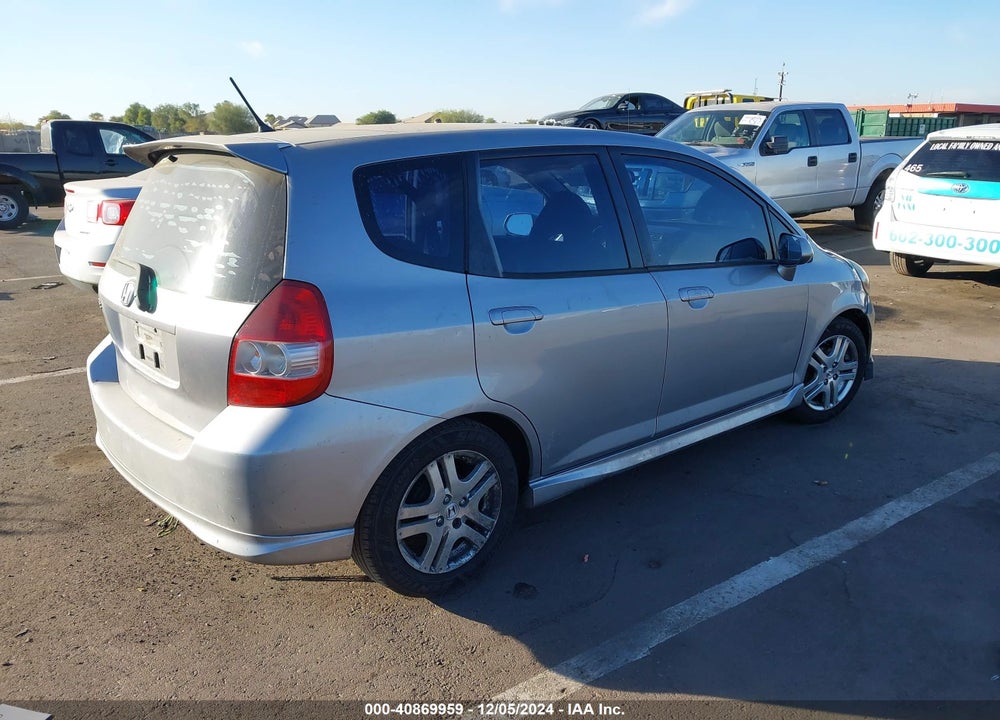 2008 HONDA FIT SPORT VIN: JHMGD38658S050209