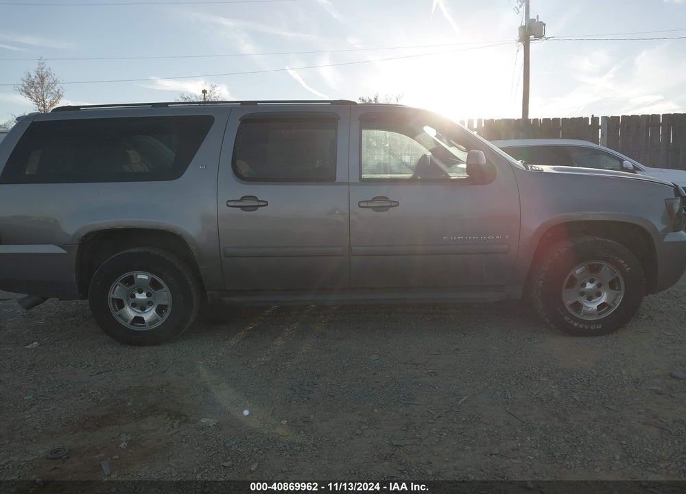 2008 CHEVROLET SUBURBAN 1500 LT VIN: 3GNFK16348G182375