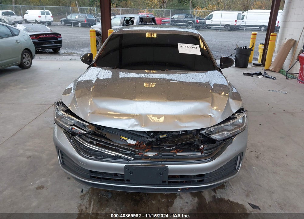 2024 VOLKSWAGEN JETTA 1.5T SPORT VIN: 3VWAM7BU0RM089500
