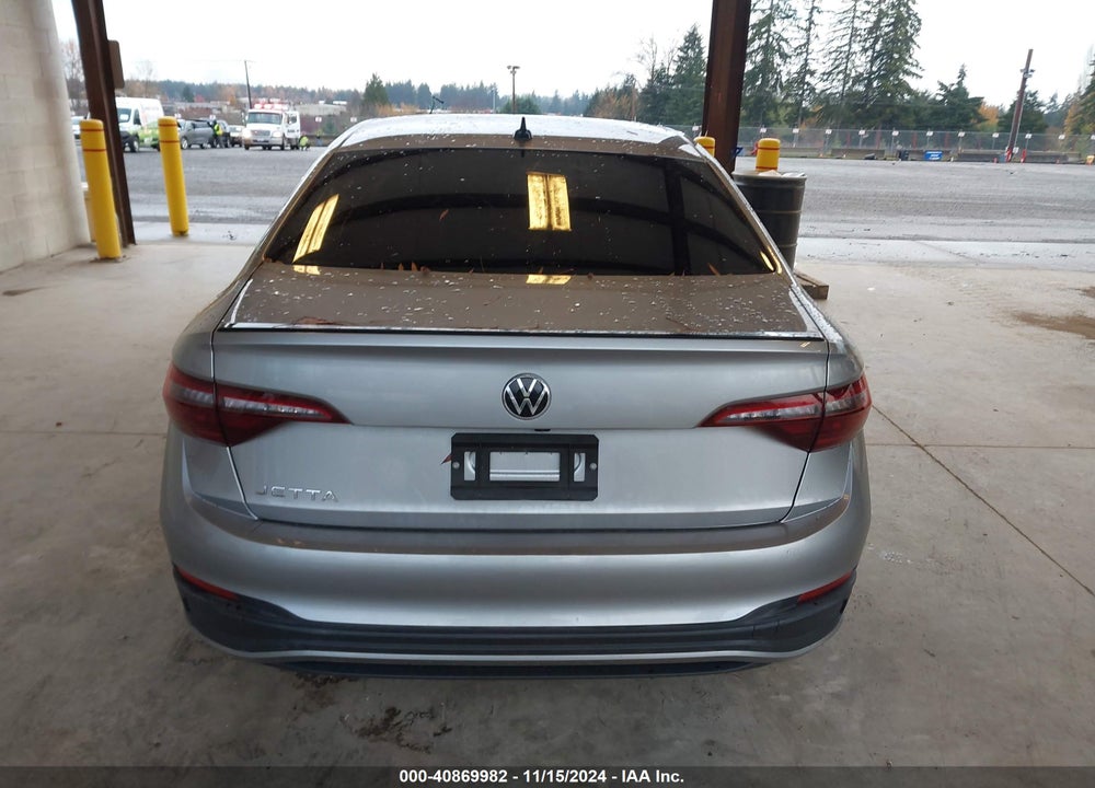 2024 VOLKSWAGEN JETTA 1.5T SPORT VIN: 3VWAM7BU0RM089500