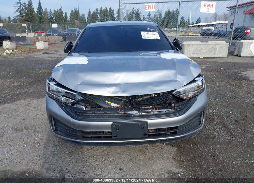 2024 VOLKSWAGEN JETTA 1.5T SPORT VIN: 3VWAM7BU0RM089500