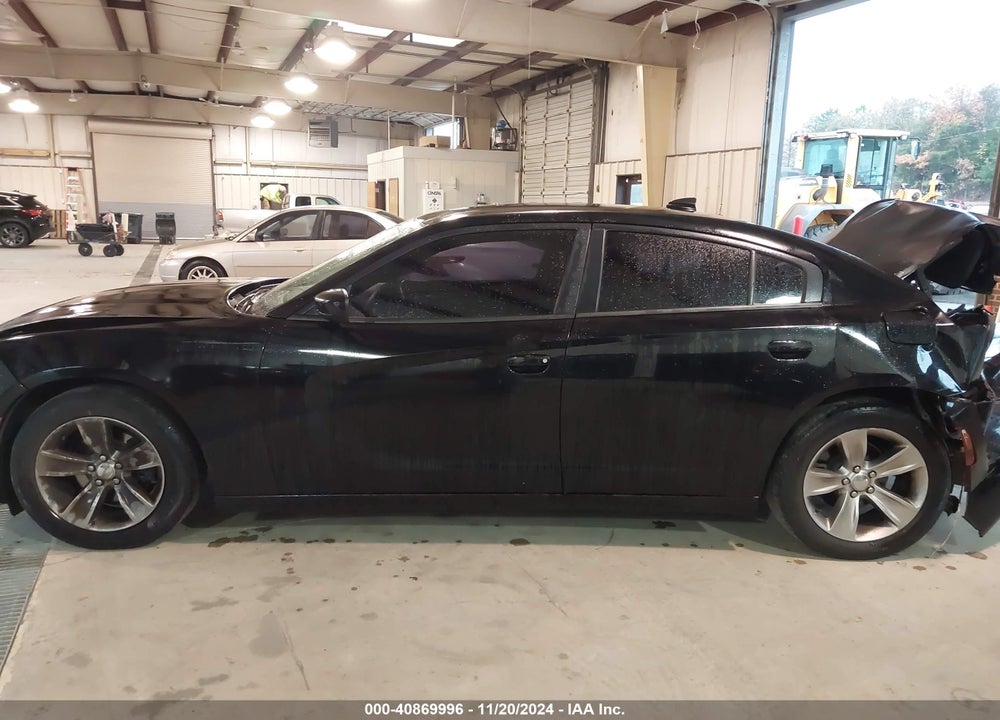 2017 DODGE CHARGER SXT RWD VIN: 2C3CDXHGXHH562818