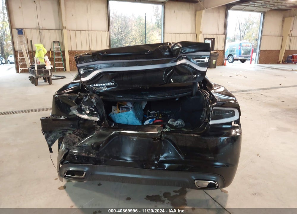 2017 DODGE CHARGER SXT RWD VIN: 2C3CDXHGXHH562818
