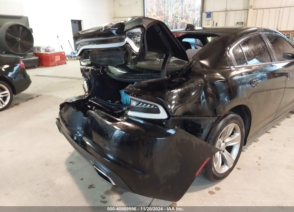 2017 DODGE CHARGER SXT RWD VIN: 2C3CDXHGXHH562818