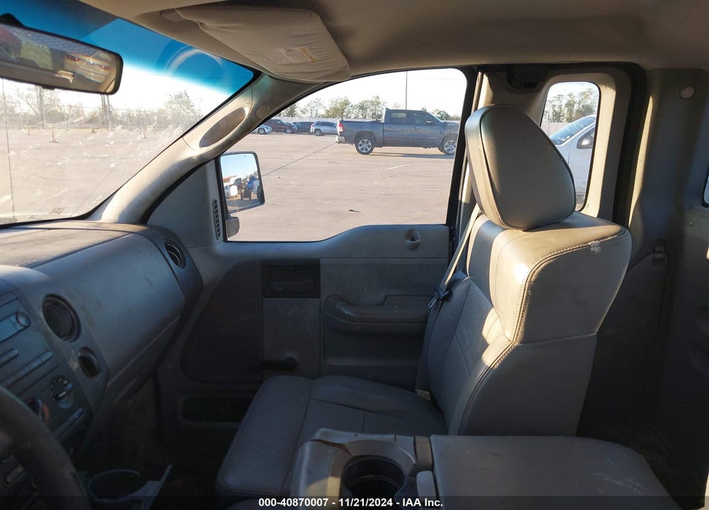 2004 FORD F-150 STX/XL/XLT VIN: 1FTRF12W84NC07287