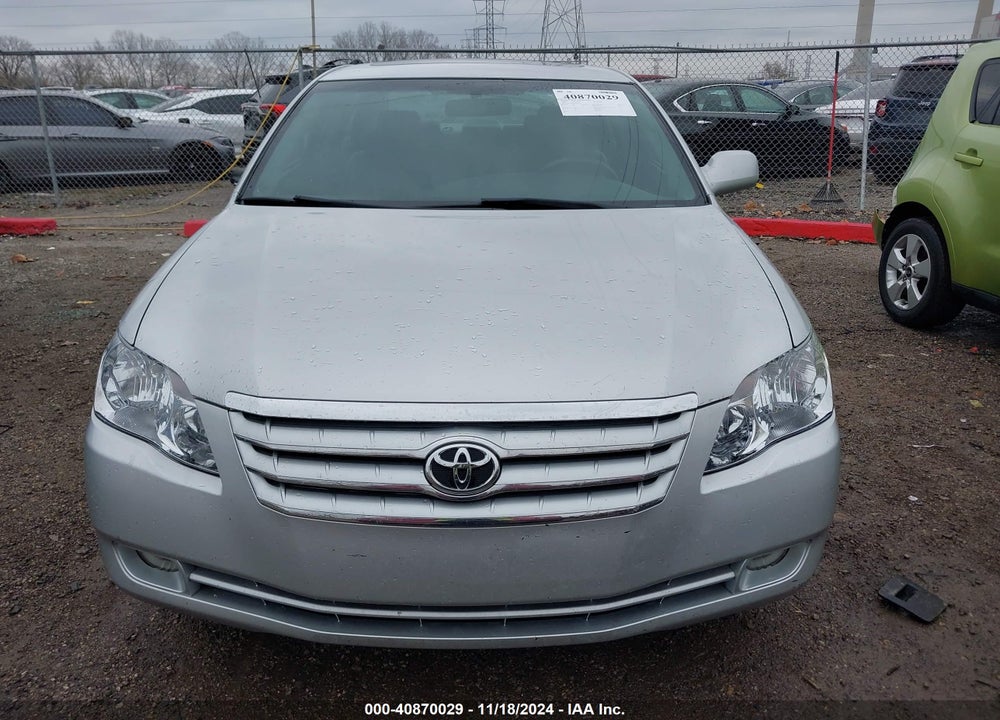 2005 TOYOTA AVALON TOURING VIN: 4T1BK36B85U034373