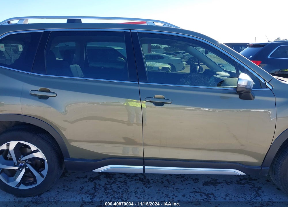 2022 SUBARU FORESTER TOURING VIN: JF2SKARC0NH467046