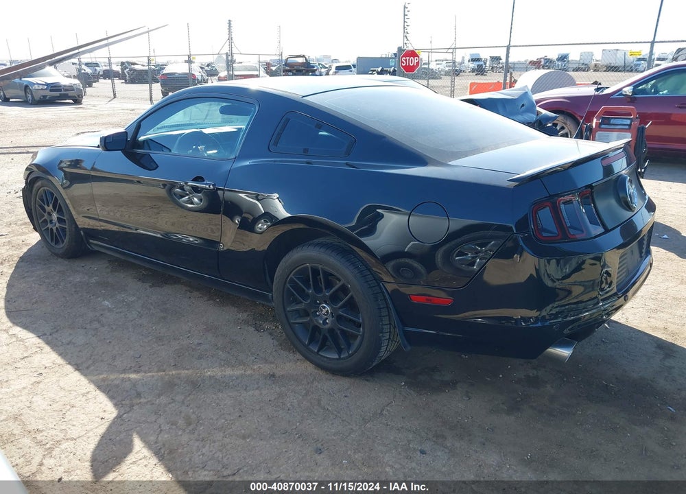 2014 FORD MUSTANG V6 VIN: 1ZVBP8AM3E5212452