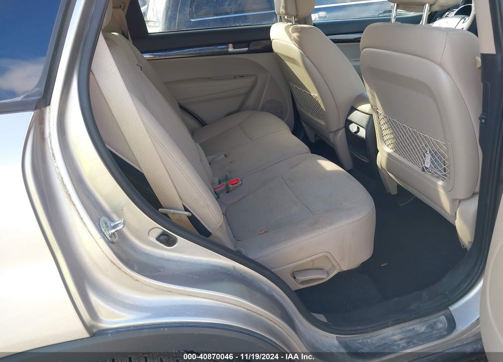 2015 KIA SORENTO LX VIN: 5XYKT3A60FG583922