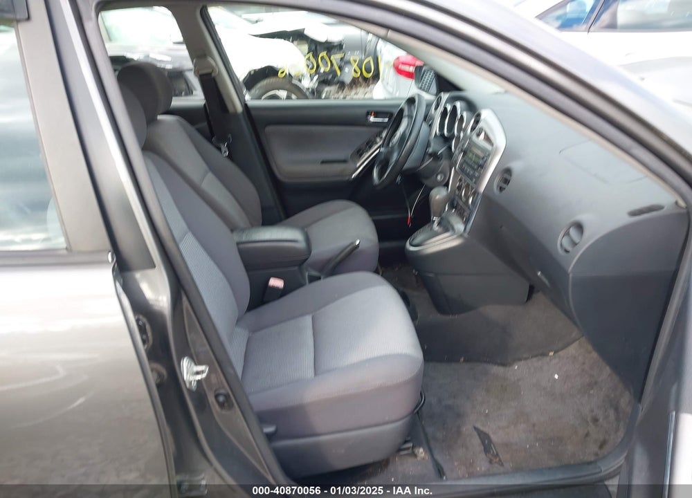 2005 TOYOTA MATRIX/XR VIN: 2T1KR32E25C351756