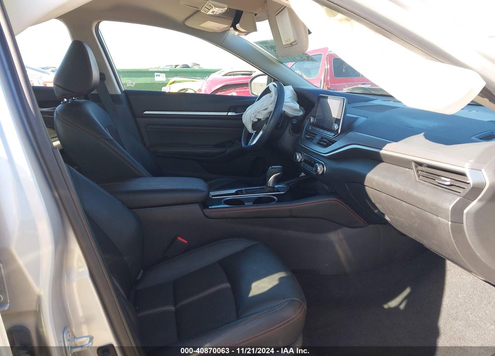2023 NISSAN ALTIMA SR FWD VIN: 1N4BL4CV1PN342896