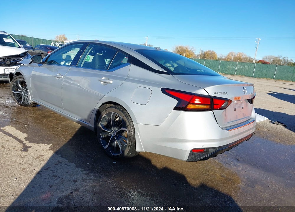 2023 NISSAN ALTIMA SR FWD VIN: 1N4BL4CV1PN342896