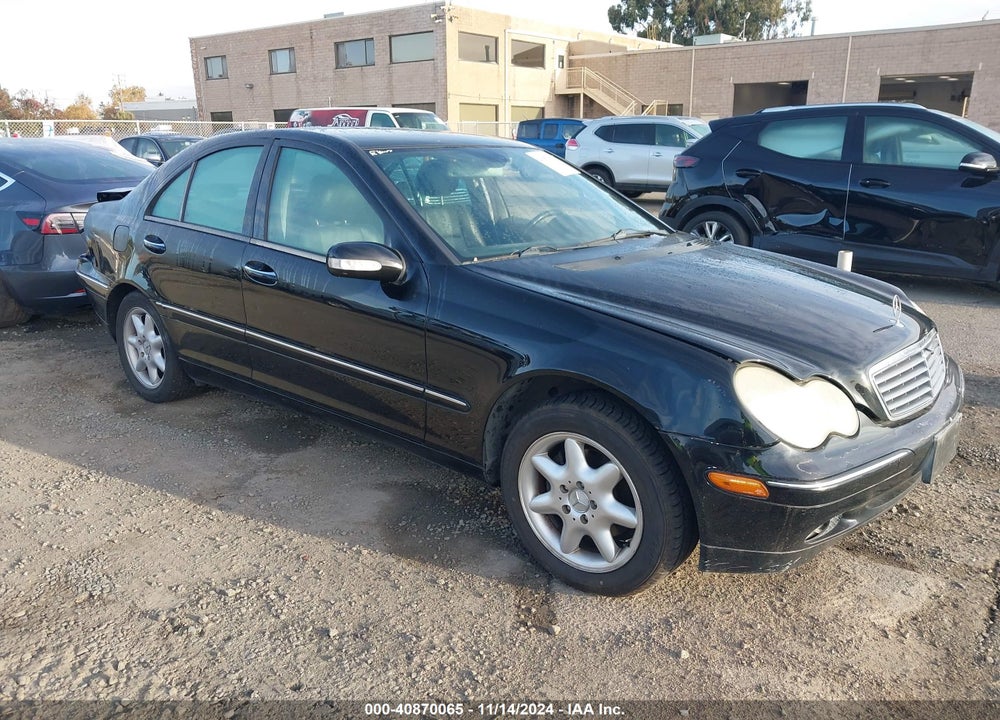 2002 MERCEDES-BENZ C 240 VIN: WDBRF61J02F269419