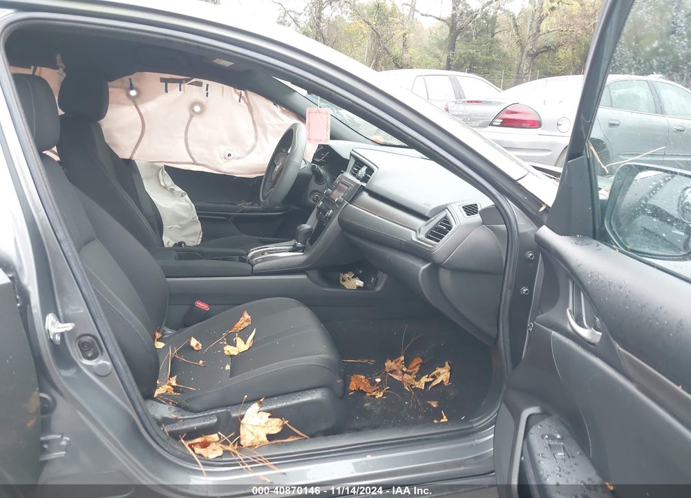 2017 HONDA CIVIC LX VIN: SHHFK7H25HU206820