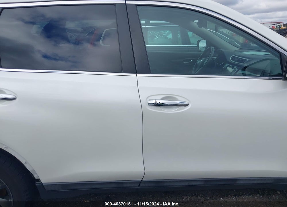 2015 NISSAN ROGUE SL VIN: 5N1AT2MTXFC860874