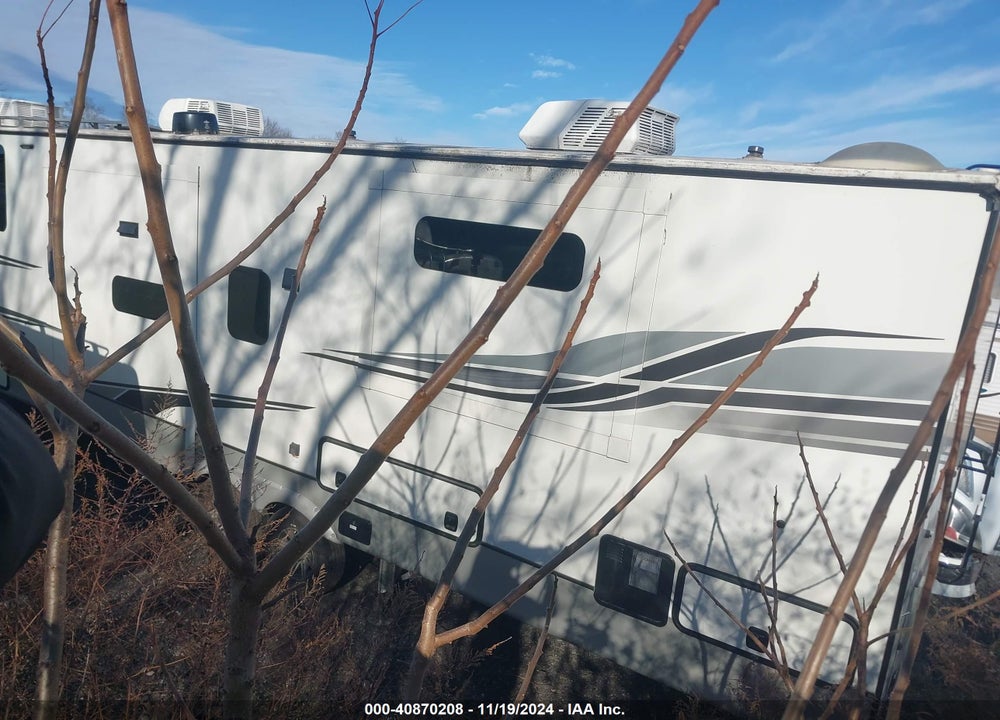 2023 KEYSTONE MONTANA VIN: 4YDFM0T29P4700420
