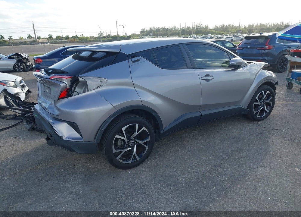 2018 TOYOTA C-HR XLE VIN: JTNKHMBX0J1007749