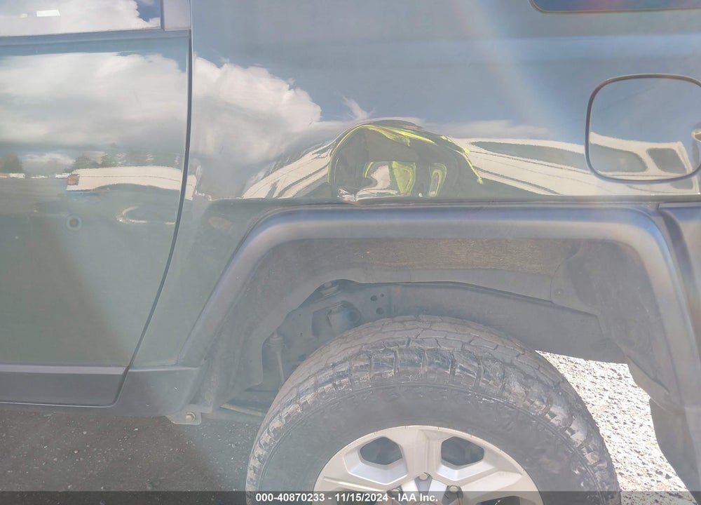 2012 TOYOTA FJ CRUISER VIN: JTEBU4BF2CK132185
