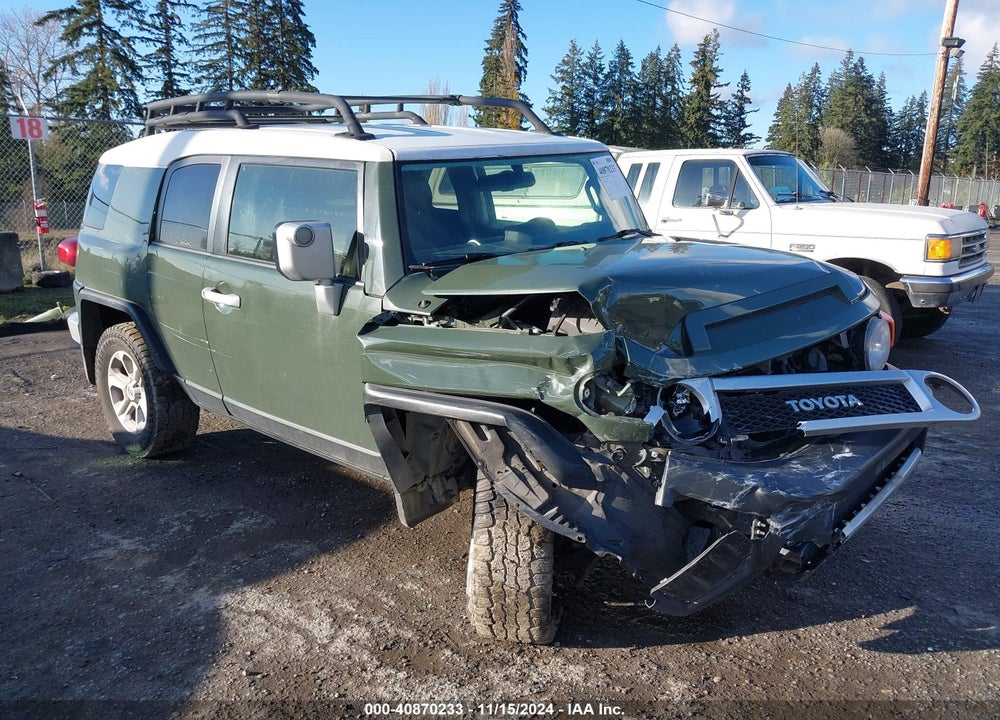 2012 TOYOTA FJ CRUISER VIN: JTEBU4BF2CK132185